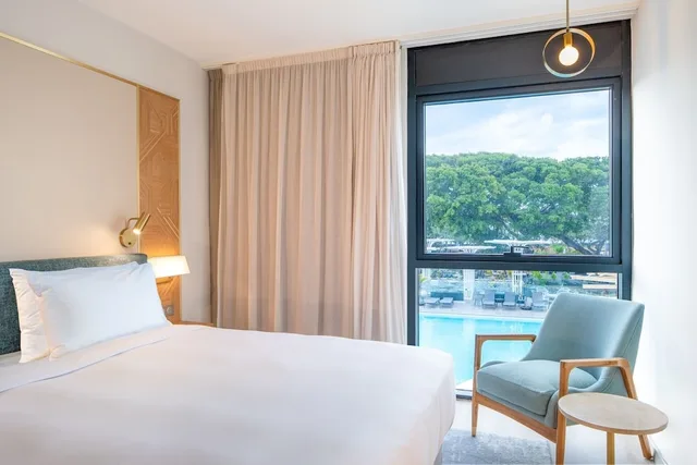 Superior, Pool or Ocean View، Radisson Hotel Saint-Denis, La Reunion 9/10
