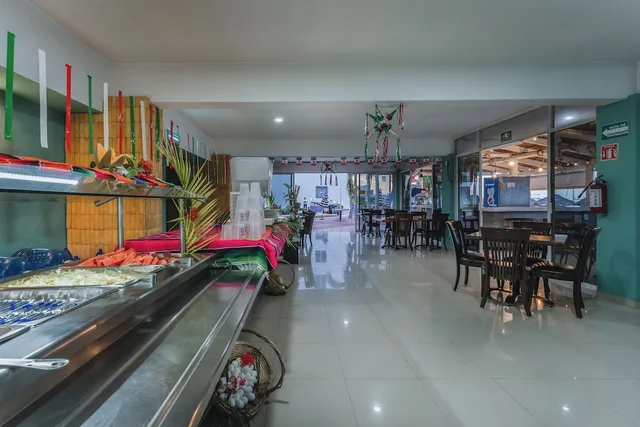 Imperial Las Perlas, Cancun 13/66