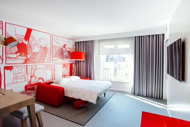 جناح بسرير كينج مع أريكة، Radisson RED, Brussels 1/7