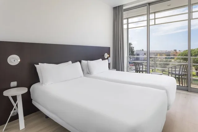 غرفة قياسية بسريرين منفصلين، B&B HOTEL Cantanhede Coimbra 2/4