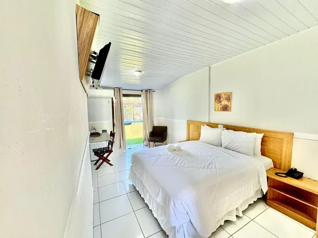 Superior, Queen Bed, Hotel Arrastão 3/4