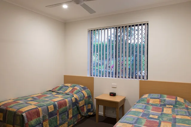شقة بسرير كوين وسريرين منفصلين بغرفتي نوم مع أريكة، Boambee Bay Resort 2/3
