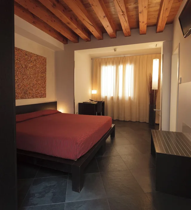 Deluxe, Double Bed, CA POZZO INN 7/10