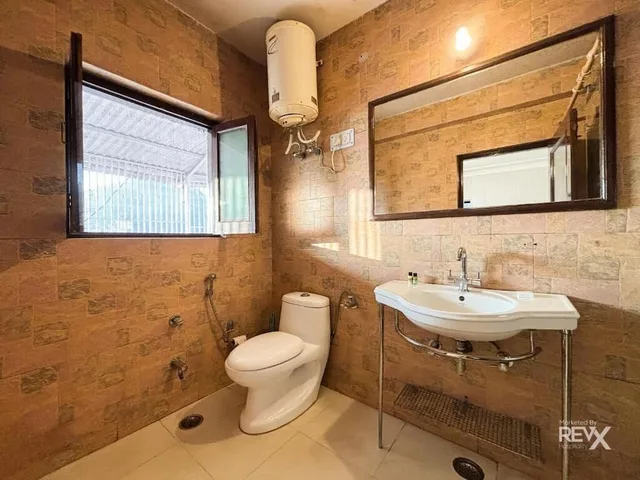 غرفة سوبيريور بسرير كوين، HOTEL SUNNY COT 10/10