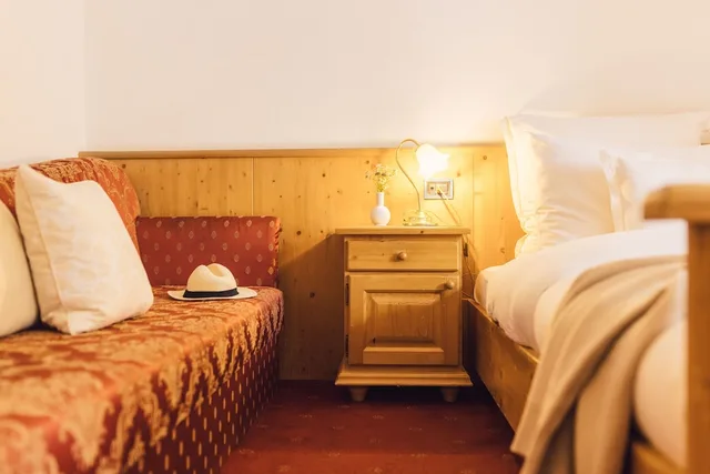 Room, Double Bed, Parkhotel Schachen 6/8