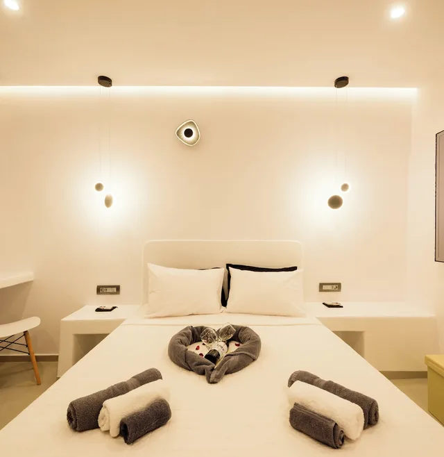 جناح سوبيريور بسرير مزدوج بإطلالة على البحر مع أريكة بجاكوزي، Tataki Hotel 9/10
