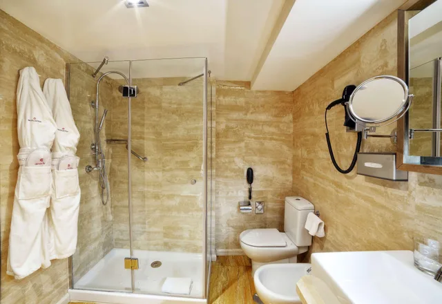 Junior Suite, Nh Collection Madrid Palacio de Tepa 2/2