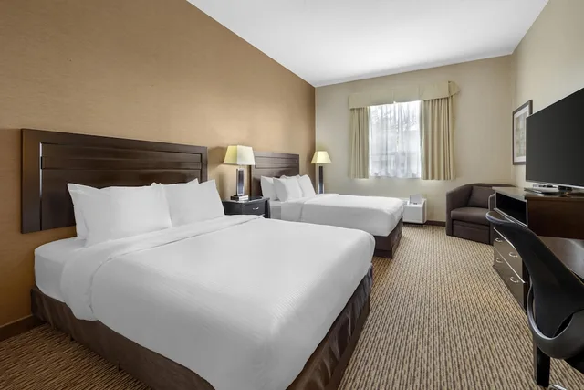 غرفة قياسية بسريرين كوين، Best Western Estevan Inn & Suites 1/5