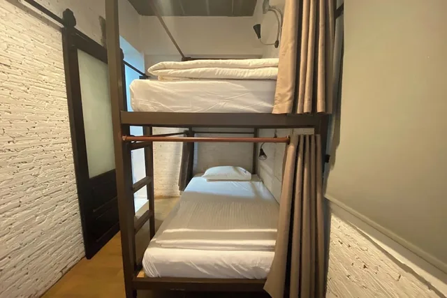 Room, 4 Beds, Bunk Bed, Yindee Travellers Lodge 3/5