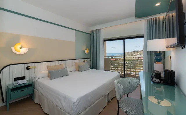 Club, Superior, Side Sea View, Pool View, Pez Espada 4/9