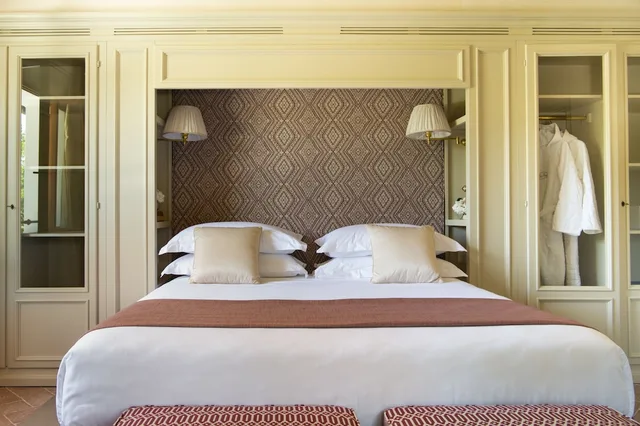جناح بسرير كوين، Viesca Suites & Villas Il Borro Toscana 3/4