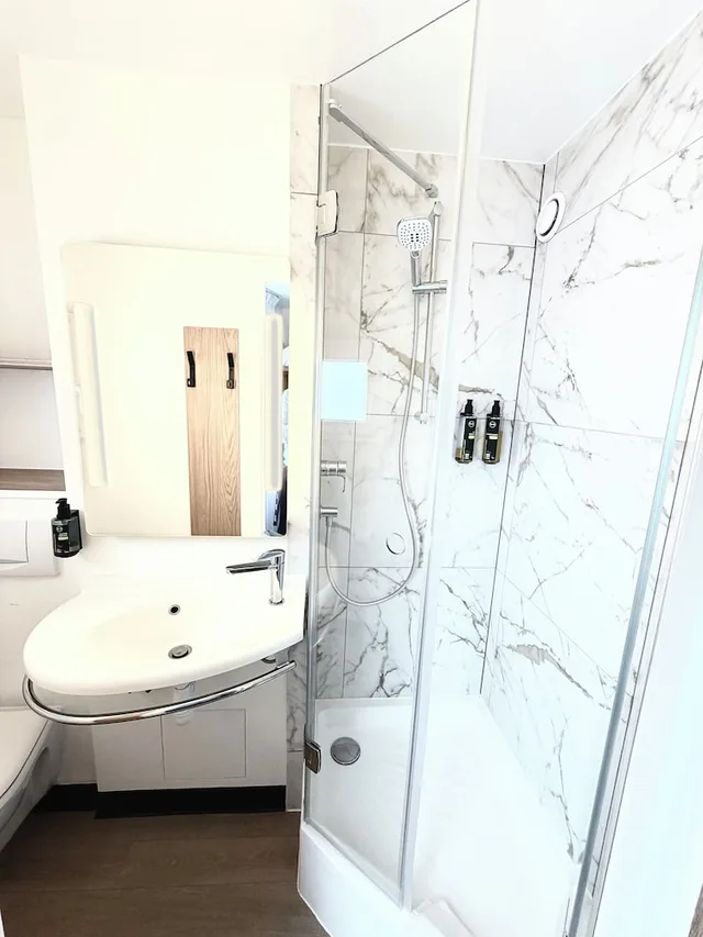 غرفة قياسية بسرير مزدوج، B&B Hotel Orleans Centre Foch 6/7