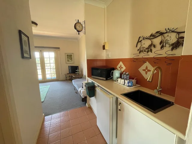 جناح بسرير كوين بشرفة بغرفة نوم واحدة، Villa Provence 6/7
