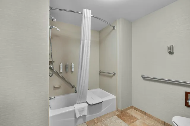 غرفة بسرير كينج لذوي الإعاقة، Hampton Inn & Suites St. Louis/South I-55 Mo 6/7