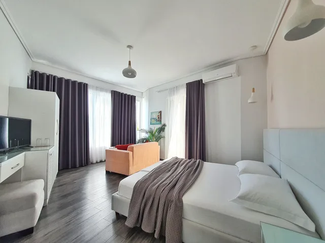 Junior Suite, King Bed, Ocean View, Sofa, Hotel Joan 1/5