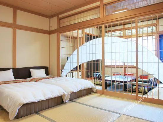 Japanese Western, Maisonette, Ocean View, Bathtub، Ryotei Saigetsuan 1/1