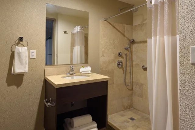 جناح بسريرين كوين، Extended Suites Queretaro Juriquilla 5/8