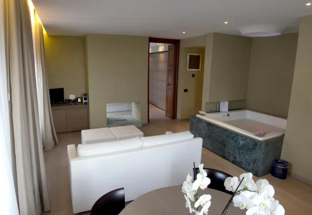 Deluxe, Suite, Hotel San Rocco 3/3
