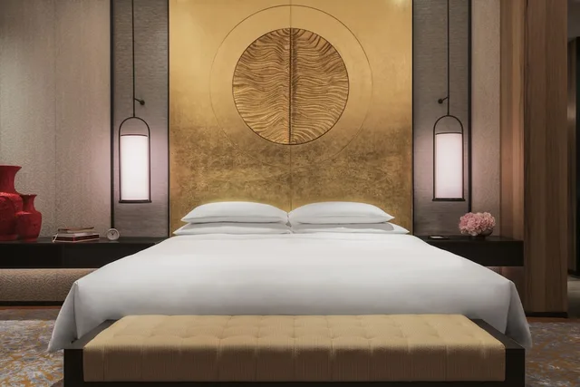 جناح تنفيذي بسرير كينج، Grand Hyatt Changsha 2/3