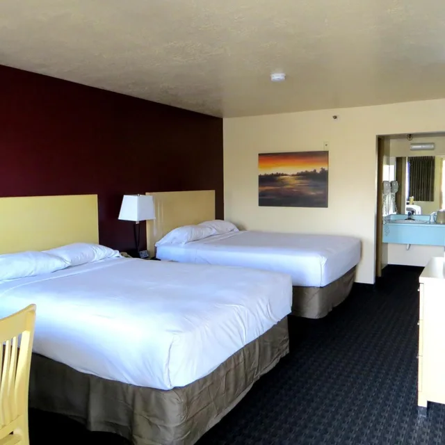 غرفة بسريرين كوين، Virgin River Hotel and Casino 2/4