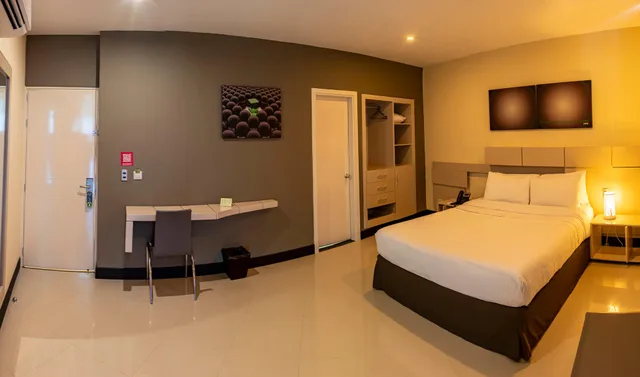 Standard, Hotel Florida Sinu 3/8