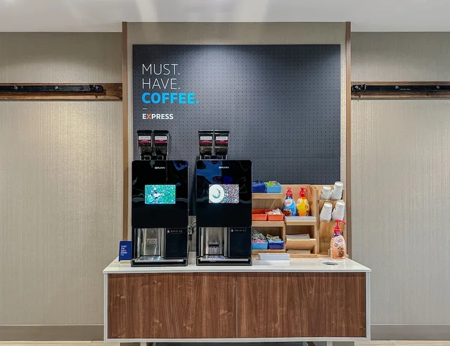 Holiday Inn Express Plainwell by IHG، كالامازو 4/46