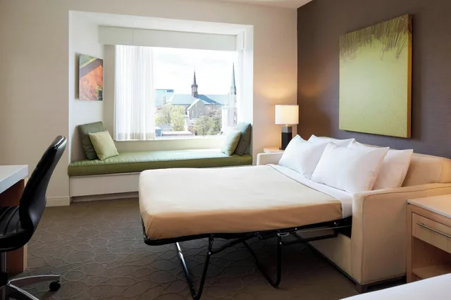 غرفة بسرير مزدوج، Delta Hotels By Marriott Prince Edward 1/6