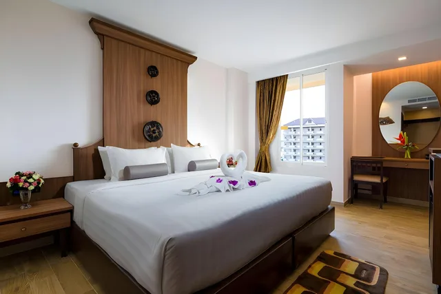 جناح عائلي بسريرين منفصلين بغرفتي نوم، Aiyara Palace 1/1