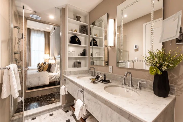 غرفة كلاسيكية بسريرين كوين بإطلالة على الحديقة، Hotel Birks Montreal 5/7