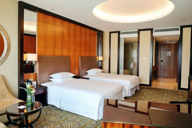 غرفة سوبيريور بسريرين منفصلين بإطلالة على المدينة للمدخنين، Sheraton Jinan Hotel 5/7