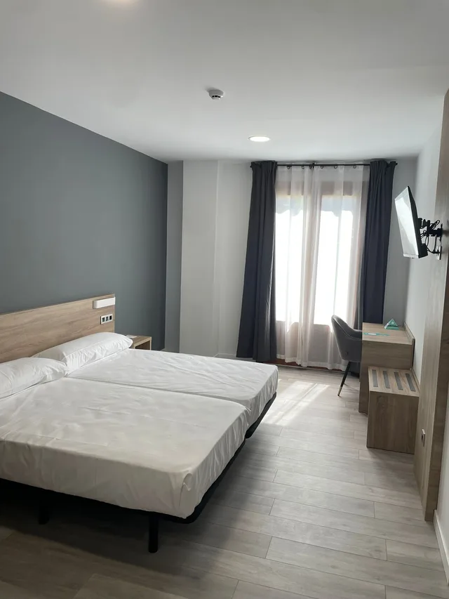 غرفة سوبيريور بسرير مزدوج، Hotel Maria de Molina 9/10