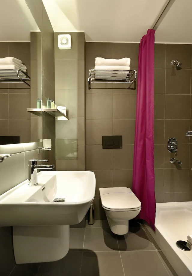 غرفة قياسية بسريرين منفصلين، Tulip City Taksim Hotel 8/8