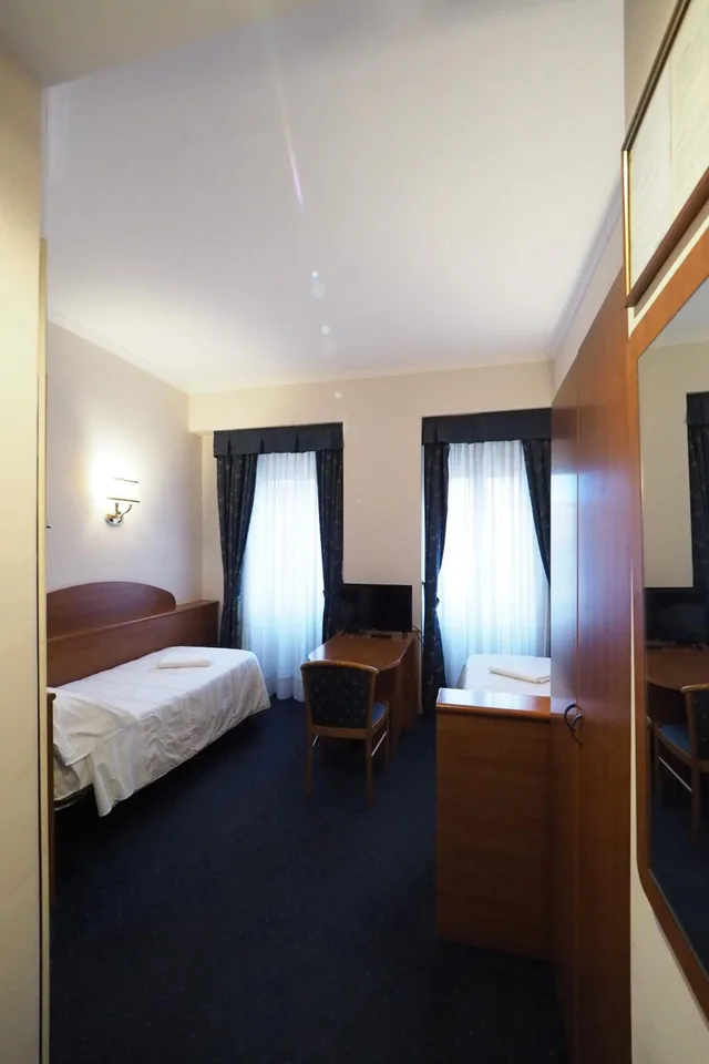 غرفة مفردة، Hotel Laura 17/24