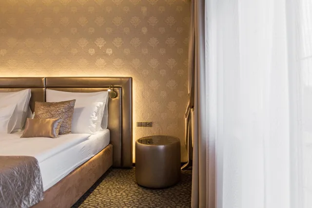 Deluxe, Double or Twin Bed, Hotel Sen 8/10