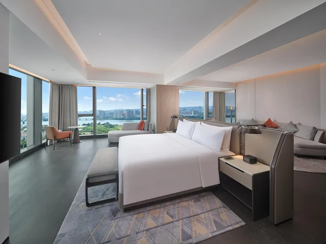 جناح بسرير كينج، Hilton Huizhou 3/9