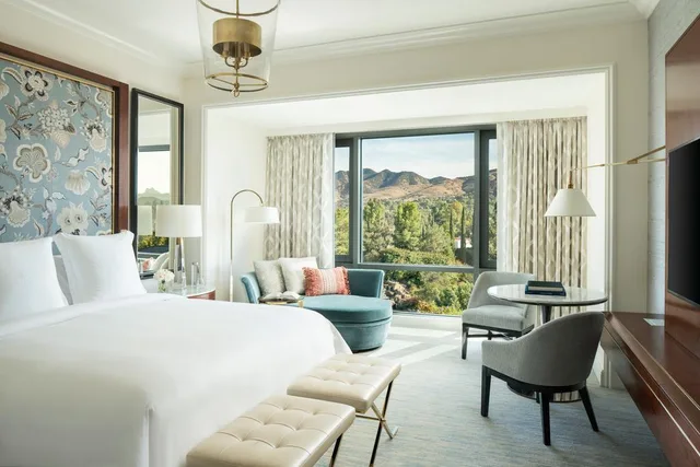 Room, King Bed, Waterfall View، Four Seasons Hotel Westlake Village 1/2
