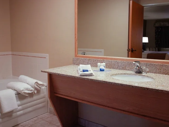 غرفة قياسية بسرير كينج، Best Western Plus Caldwell Inn & Suites 9/9