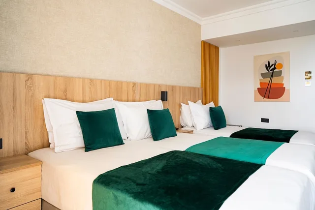 غرفة قياسية ثلاثية بغرفة نوم واحدة، Argana Hotel 2/6