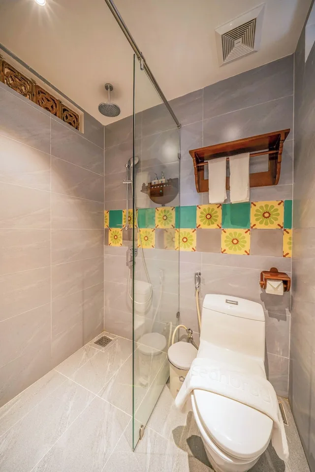 غرفة عائلية بسرير كينج وسرير فردي بشرفة، Seahorse Signature Danang Hotel by Haviland 3/3