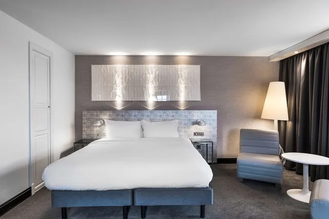 غرفة سوبيريور بسرير كينج، Radisson Blu Hotel, Edinburgh City Centre 3/8