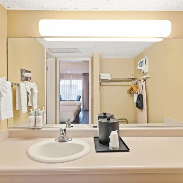 غرفة بسريرين كوين، Vagabond Inn Executive San Francisco Airport 9/10
