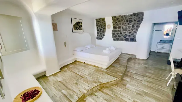 Executive, Double Bed, Caldera View، Loucas on the Cliff 6/10