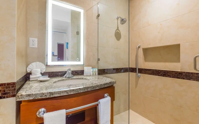 جناح استوديو بسريرين كوين بإطلالة على البحر، Hampton Inn and Suites by Hilton Los Cabos 4/4