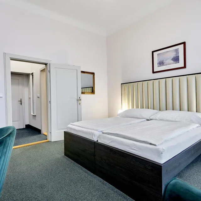 Room, Double or Twin Bed, Pool Access، Hotel Maxim 3/10