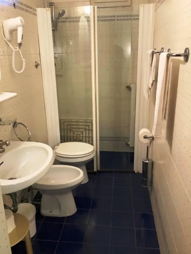 غرفة عائلية رباعية، Hotel Savona 4/6