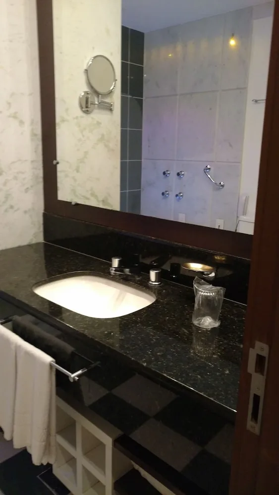 جناح بريميوم بسرير كوين مع أريكة، Laje de Pedra Mountain Village Prime 8/10
