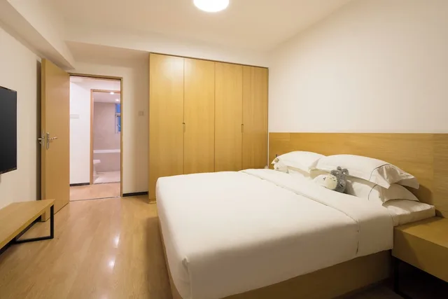 جناح سوبيريور بسرير كوين وسرير مزدوج بغرفتي نوم، Yuwa Hotel 2/8