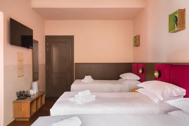 Basic, Triple, 1 Double and 1 Single Bed, Condominio Monti 1/5