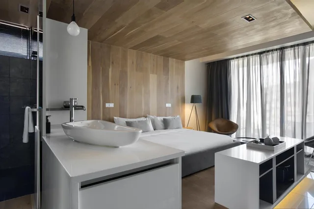 غرفة كلاسيكية بسرير مزدوج بشرفة، Pod Camps Bay 3/7