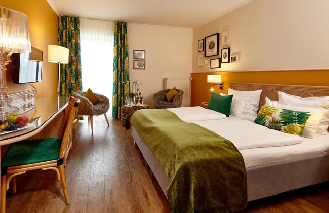 غرفة بريميوم بسرير مزدوج، Parkhotel Weiskirchen 3/6